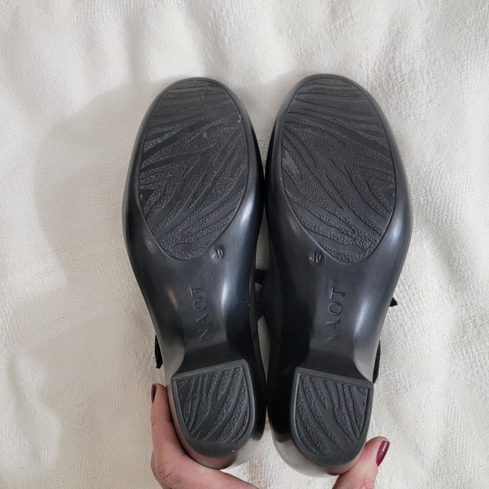 Naot Two-Tone Gray and Black Knot-Strap Heels - Picture 7 of 12